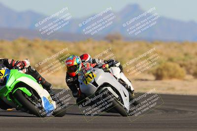 media/Oct-29-2022-CVMA (Sat) [[14c0aa3b66]]/Race 9 Amateur Supersport Middleweight/